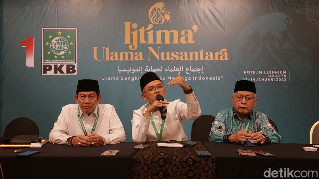 Momen Ijtima Ulama Nusantara Dukung Cak Imin jadi Capres-cawapres 2024 Momen Ijtima Ulama Nusantara Dukung Cak Imin jadi Capres-cawapres 2024