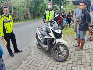Pelajar di Ponogoro Tewas Usai Motor Ditabrak Avanza saat Pulang Sekolah Pelajar di Ponogoro Tewas Usai Motor Ditabrak Avanza saat Pulang Sekolah