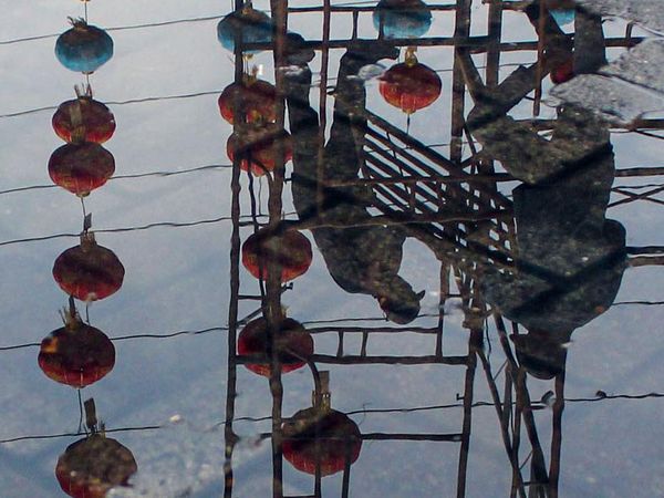1.000 Lampion Hiasi Vihara Maitreya Medan