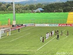 Sananta-Ananda Bawa PSM Unggul Atas PSS Sleman 2-0 di Babak Pertama