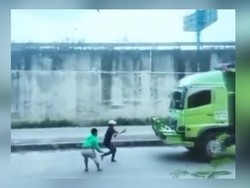 Dan Terjadi Lagi, Remaja Bogor Tewas Usai Nekat Adang Truk Demi Konten
