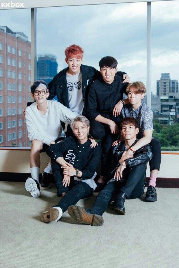 DAY6 Debut/Foto: aminoapps.com DAY6 Debut