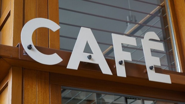 Kisah kafe pop-up di Jepang yang pekerjakan karyawan tunawicara