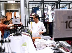 Momen Jokowi Malam-malam Sambangi Mal Grand Indonesia