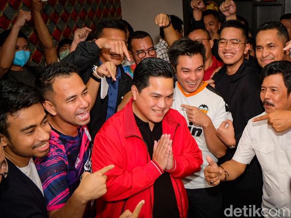 Kaesang-Raffi Ahmad Dampingi Erick Thohir Daftar Calon Ketum PSSI