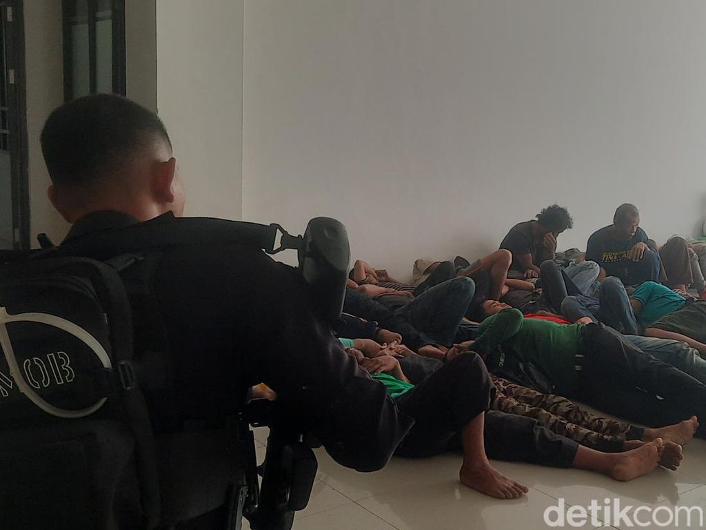 Ketua Kelompok Tani di Mateng Jadi Tersangka Bentrok Maut gegara Lahan Sawit Ketua Kelompok Tani di Mateng Jadi Tersangka Bentrok Maut gegara Lahan Sawit
