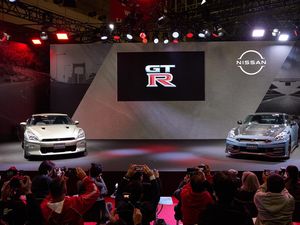 Nissan GT-R Terbaru Resmi Melantai, Makin Sangar Luar Dalam!