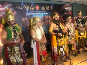 Potret Panglima TNI dan Kapolri Jadi Wayang Orang Pandawa Boyong