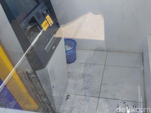 Pria Asal Malang Dibekuk Polisi Setelah Gagal Bobol ATM Pria Asal Malang Dibekuk Polisi Setelah Gagal Bobol ATM