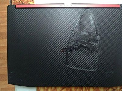 Potret Aneka Kelakuan Menyebalkan yang Bikin Emosi