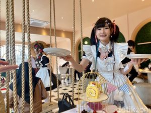 Asiknya! Disuapi Bolu Lembut oleh Maid dan Butler di Kafe ala Jepang Ini