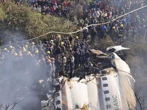 Kisah Pasangan Pilot Nepal Tewas dalam Kecelakaan Pesawat Kisah Pasangan Pilot Nepal Tewas dalam Kecelakaan Pesawat