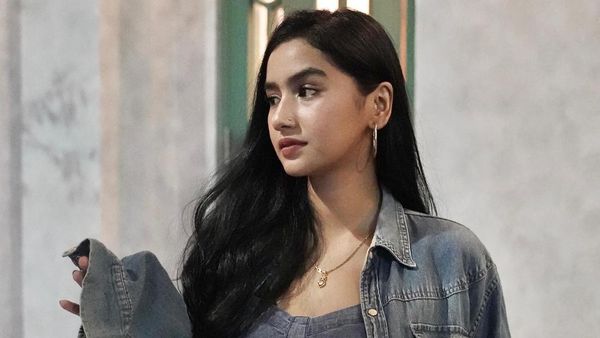 Bunga Zakia Fokus Bikin Karya, Tak Peduli Ada yang Benci