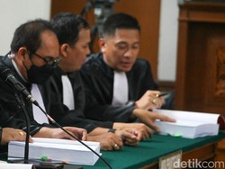 Jaksa: Tak Ada Pelecehan, Tapi Perselingkuhan Putri-Yosua