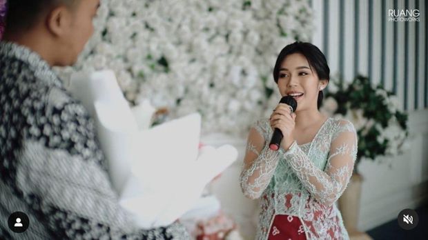Fay Nabila Tunangan dengan Kekasih