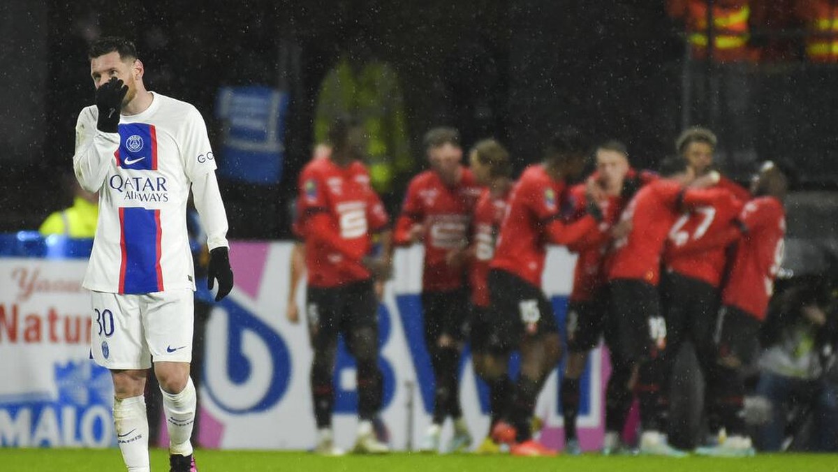Trio MNM melempem melawan Rennes (Foto: AP/Mathieu Pattier)