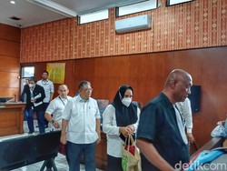 Vonis Lepas Dianulir MA, Eks Ketua DPRD Jabar dan Istri Dibui 10 Tahun