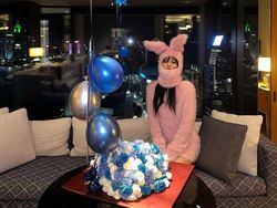 7 Foto Jennie BLACKPINK Ultah ke-27 di Hong Kong, Cosplay Jadi Kelinci