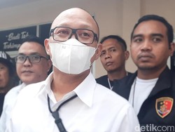 Pelaku Gasak 42 Iphone di Mal Palembang Setelah Palsukan Barcode Karyawan