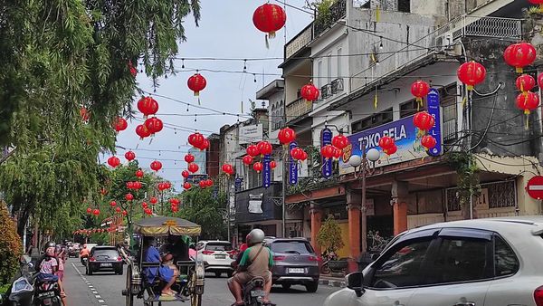 Kawasan Heritage Gajah Mada Denpasar Bersolek Jelang Imlek 2023