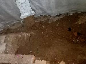 Heboh Makam Keramat di Majalengka Dirusak Oknum, Nisan Dicabut Heboh Makam Keramat di Majalengka Dirusak Oknum, Nisan Dicabut