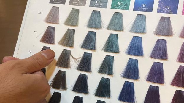 Trend warna rambut 2023 dari one piece hair studio