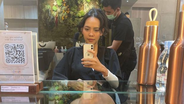 Trend warna rambut 2023 dari one piece hair studio