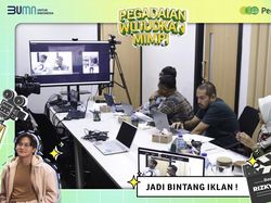 Beruntung! 2 Nasabah Pegadaian Adu Akting Bareng Rizky Febian