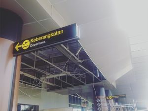 Plafon Bandara Komodo Ambruk Dua Kali dalam 7 Bulan Plafon Bandara Komodo Ambruk Dua Kali dalam 7 Bulan