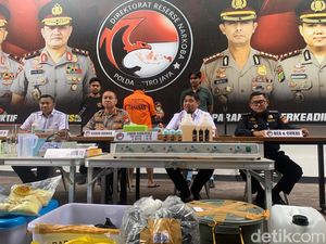 Produsen Vape Sabu Likuid di Jakbar Belajar Otodidak, Guru Diburu Polisi Produsen Vape Sabu Likuid di Jakbar Belajar Otodidak, Guru Diburu Polisi