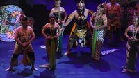Potret Kompaknya Panglima TNI Saat Main Wayang Bareng Kapolri di TIM