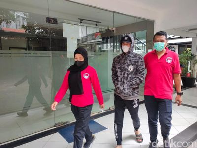 Ibu Deddy Corbuzier Meninggal Dunia, Revaldo Ditangkap karena Narkoba