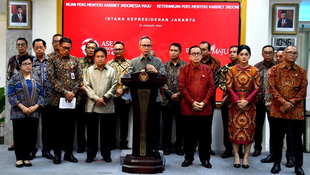 Saat Pentolan-pentolan Jasa Keuangan Dipanggil Jokowi