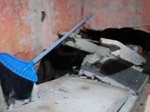 Rumah di Sukamakmur Bogor Amblas, 1 Orang Terluka Rumah di Sukamakmur Bogor Amblas, 1 Orang Terluka