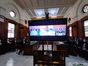 Sidang Perdana Tragedi Kanjuruhan Selesai, Para Terdakwa Ajukan Eksepsi Sidang Perdana Tragedi Kanjuruhan Selesai, Para Terdakwa Ajukan Eksepsi