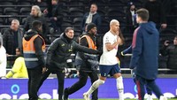 Di laga itu, Richarlison cs harus mengakui keunggulan Ramsdale dkk. Tottenham kalah 0-2 terhadap Arsenal. Foto: PA Images via Getty Images/Nick Potts - PA Images