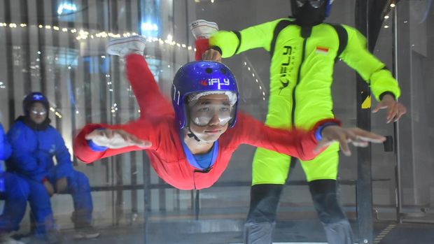Wahana I-Fly Jakarta di Trans Studio Cibubur