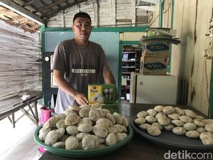 Jelang Imlek, Kue Yopia Jajanan Khas Tiongkok Kecil Sepi Pesanan