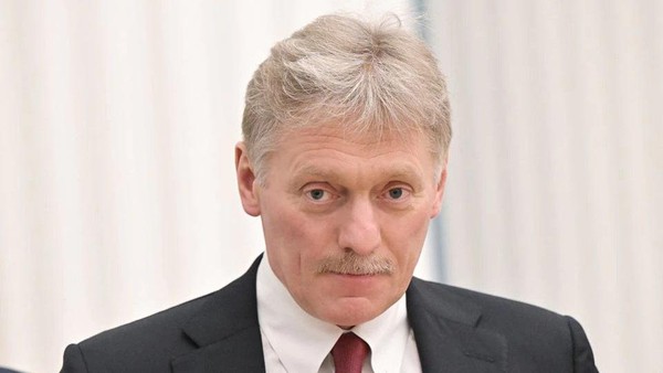 Kremlin spokesman Dmitry Peskov attends a joint news conference of Russian President Vladimir Putin and Belarusian President Alexander Lukashenko in Moscow, Russia February 18, 2022. Sputnik/Sergey Guneev/Kremlin via REUTERS