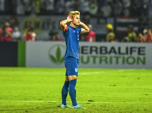 Theerathon Bunmathan Sudah Tua, Enggan Main di Piala AFF Lagi