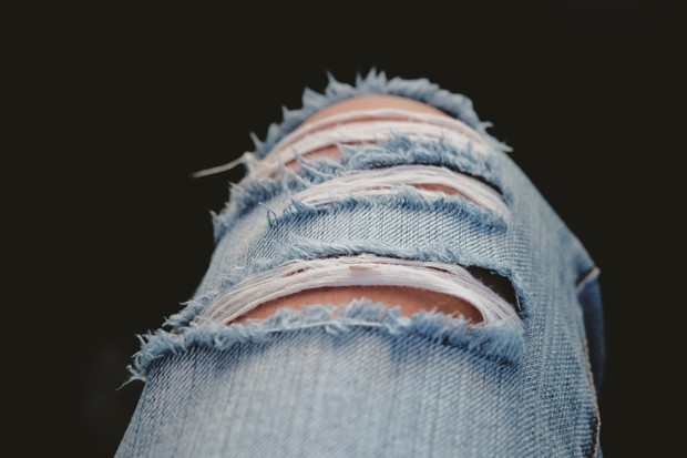 Foto: pexels.com/Pixabay Distressed jeans yang tidak boleh dipakai/