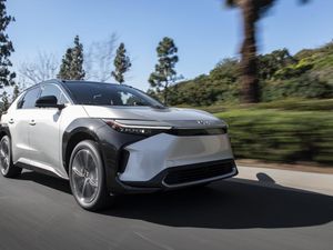 Hankook Bikin Ban Buat Toyota bZ4X, Ini Spesifikasinya Hankook Bikin Ban Buat Toyota bZ4X, Ini Spesifikasinya