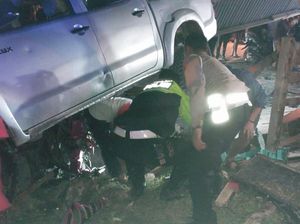 Pengendara Mobil di Jayapura Tabrak 2 Pemotor, 1 Orang Tewas-1 Patah Tulang