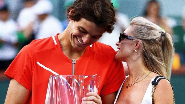 Potret Cantik Pacar Para Petenis yang Mencuri Atensi di Australian Open 2023