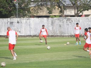 2 Pemain Baru Hadir di Latihan PSM Jelang Lawan Bali United 2 Pemain Baru Hadir di Latihan PSM Jelang Lawan Bali United