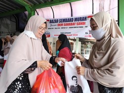 UKM Sahabat SandiUno Gelar Bazar Sembako Murah di Cileungsi Bogor