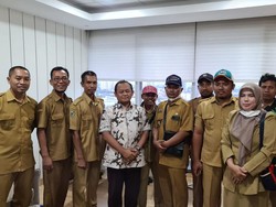 Sarmuji Siap Kawal Aspirasi Kepala Desa Terkait Masa Jabatan hingga 9 Tahun