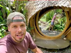 7 Foto Toilet Unik di Bali, Luarnya Gubuk Dalamnya Bikin Kaget 7 Foto Toilet Unik di Bali, Luarnya Gubuk Dalamnya Bikin Kaget