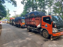 Pembuangan Sampah ke TPA Sarimukti Belum Normal!