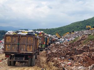 Minimnya Armada Pengangkut Sampah di Bandung Barat Minimnya Armada Pengangkut Sampah di Bandung Barat